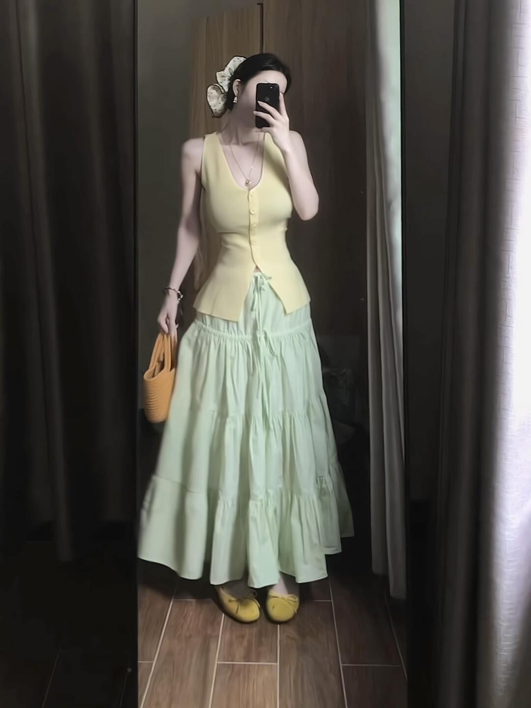黄绿色系穿搭自带夏天氛围感唉～