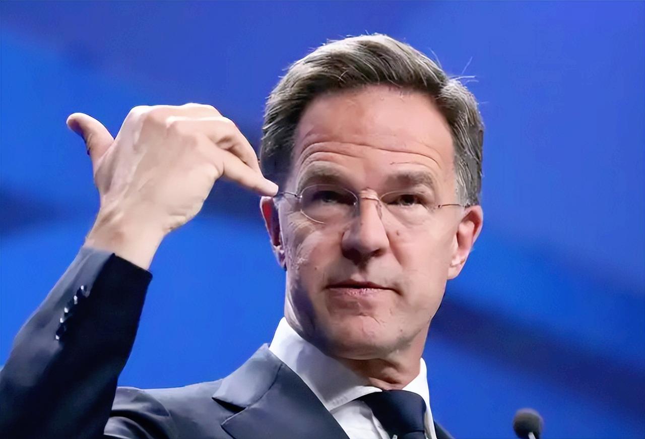 乌克兰直接被冻到绝望，俄军一顿狂炸把能源设施炸成筛子，上百万人断暖断电，而北约秘