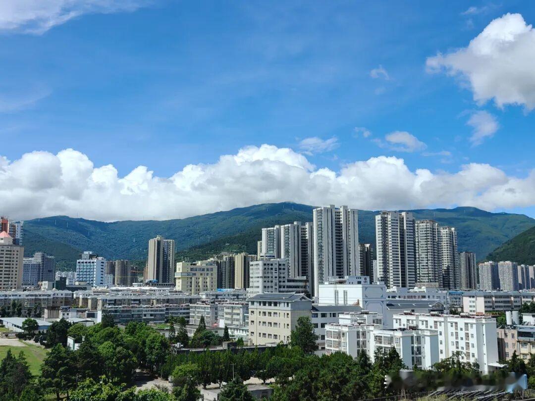 📍涉及9个建设项目 ，大理市是最新一次项目审查会议公开→
近日，大理市国土空间