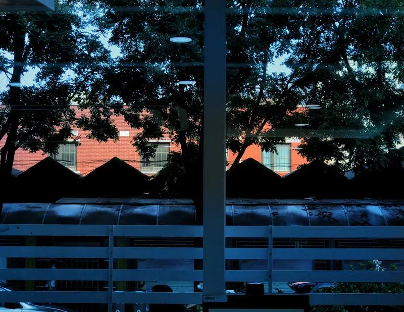 医院旁的日租房猖狂现象真让人无语。像鼓楼区东街派出所清查时，发现大斗彩巷砺园和五