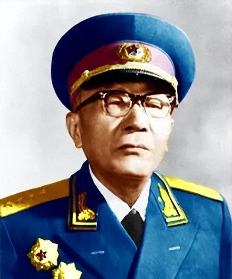 解放以后，黄克诚对妻子坦言：从今天开始我们家要制定两项新的家庭规矩，你知道是什么