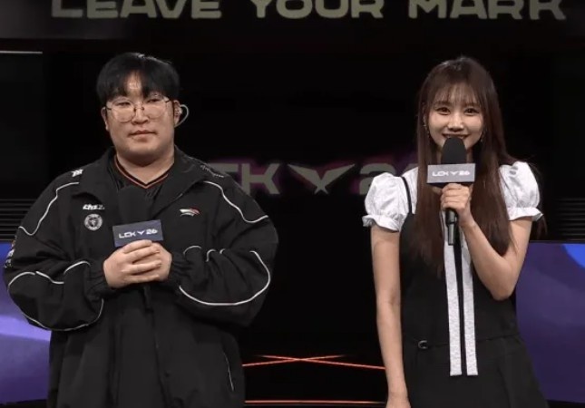 Delight：第二局打野应该要来下，打KT胜负手大概率会在下路