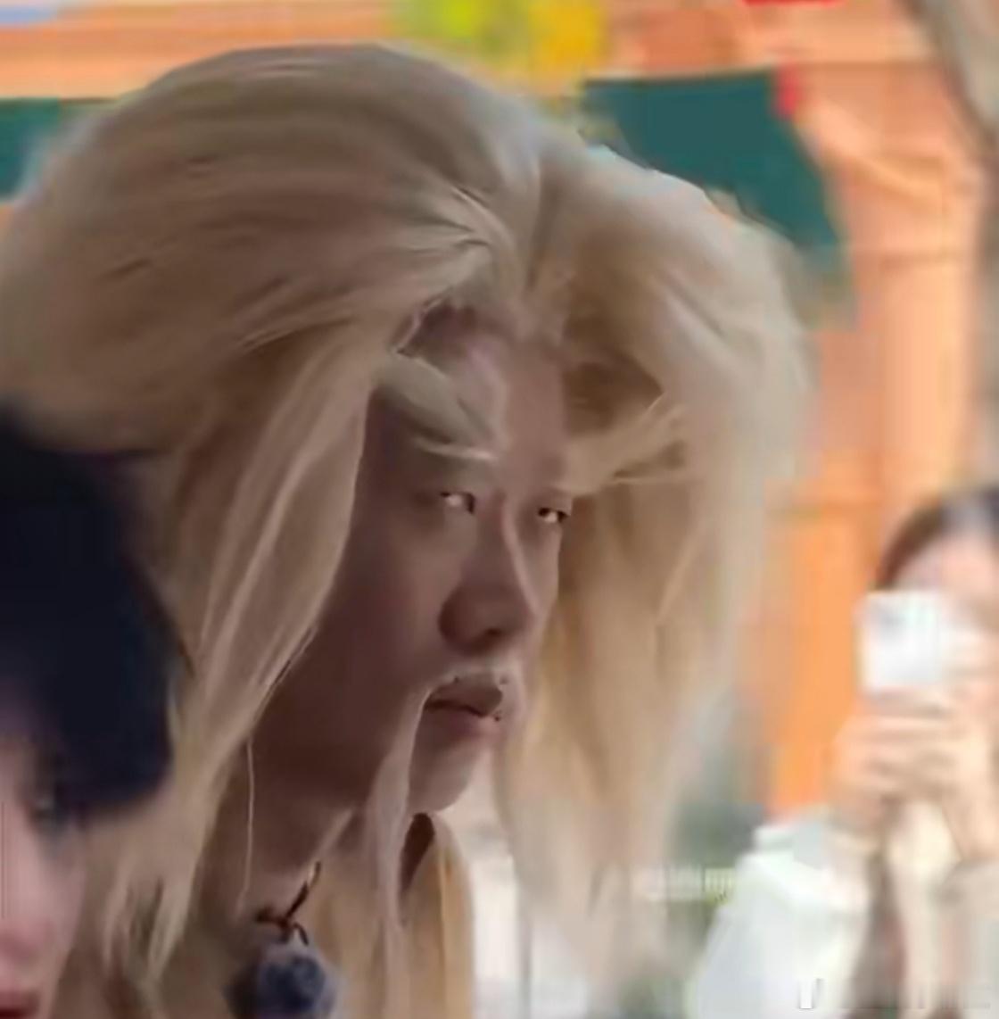 峰峻妹眼里只有自家哥哥，杨迪：我才是真·受害者哭哭😢 杨迪 峰峻妹剪辑的最大受