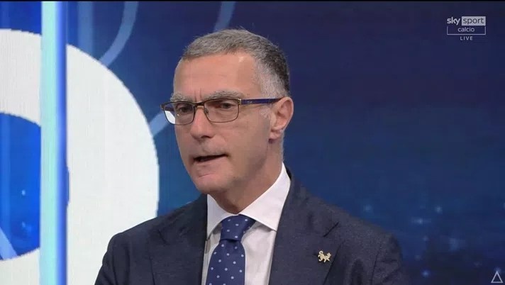 贝尔戈米：巴斯托尼造卡卢卢争议红牌后激情庆祝？道歉永远不嫌晚