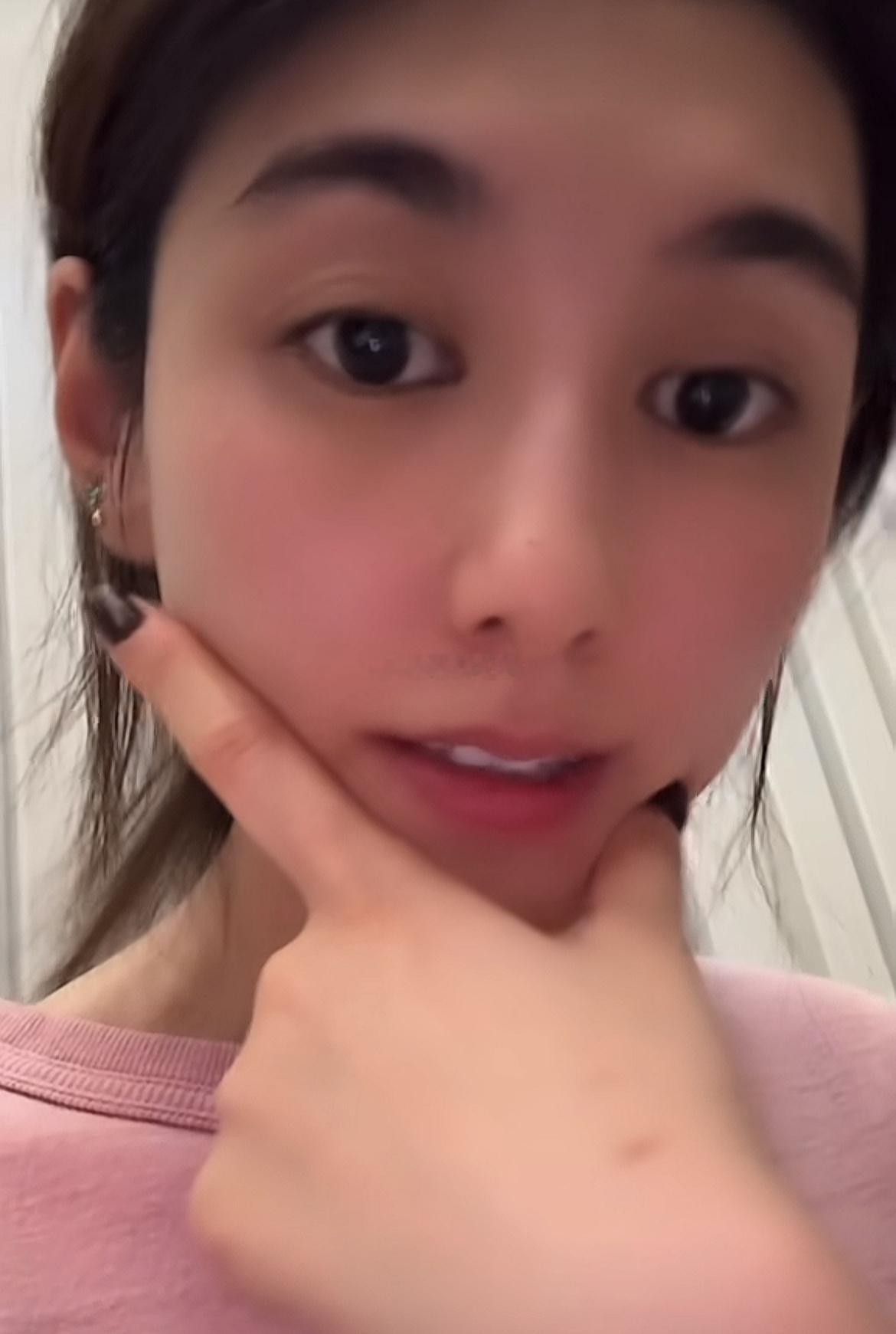 主角剧宣时韩沛颖对刘浩存的态度导演选人真是有两把刷子，戏里戏外一样，完全本色出演