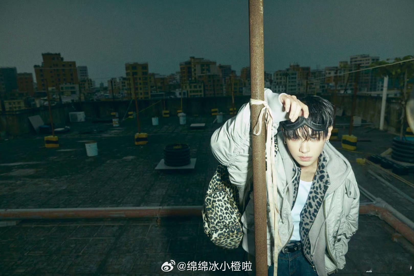 爱豆黄明昊在22岁最后一天回归 黄明昊在22岁最后一天宣布回归了嘞，真的不要太棒