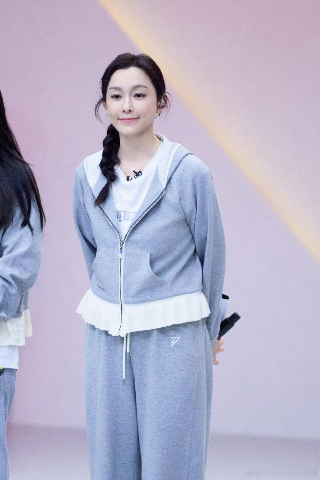 浪姐的温度在于让女性被看到乘风2026没有刻板标签，没有年龄焦虑，浪姐的温度，是