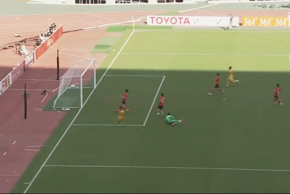 精彩配合！22分钟，王钰栋单刀破门+马竞战舞庆祝，U23国足1-0领先韩国中国U