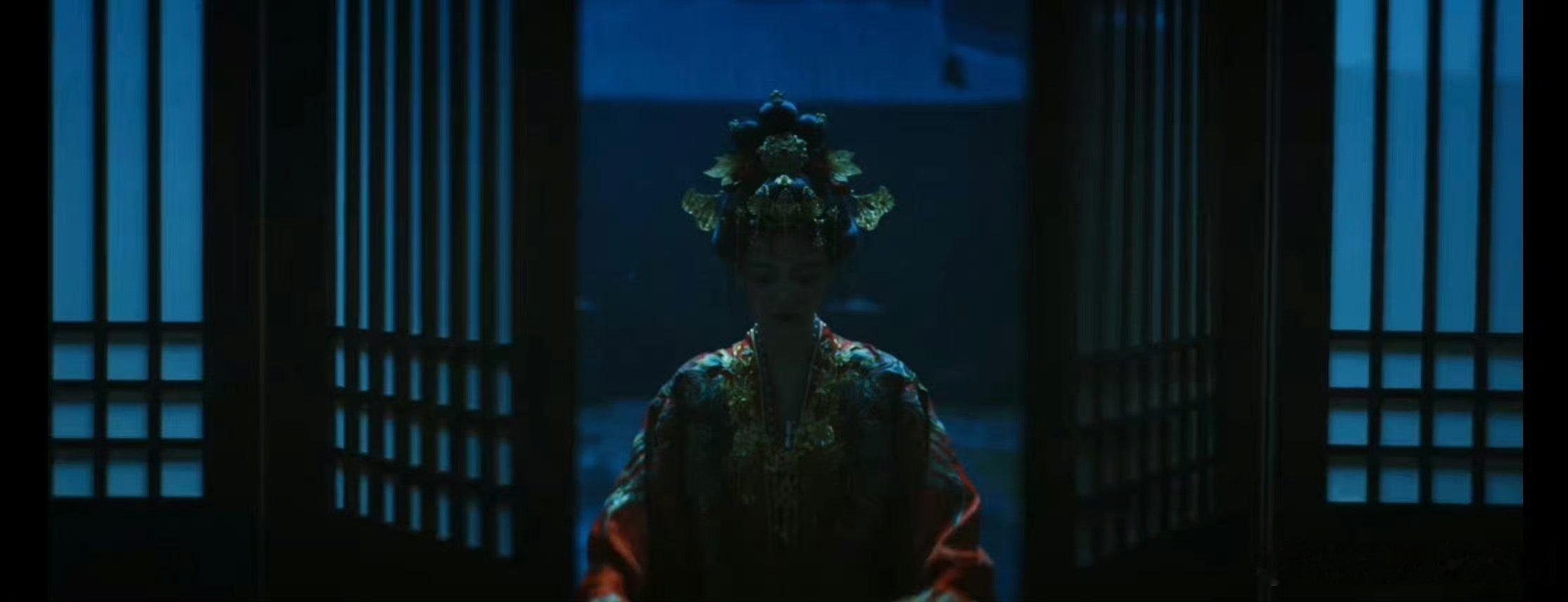 白鹿唐宫奇案婚服镜头白鹿唐宫奇案红色婚服 刚看完《唐宫奇案》先导片，白鹿的红色婚