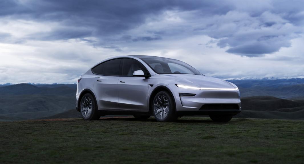 Model Y L美国发售，网友吐槽太贵了
特斯拉终于将三排座的Model Y 