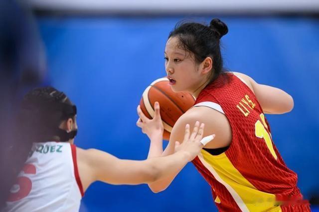 中国女篮首秀大胜墨西哥
北京时间7月12日凌晨，U17女篮世界杯，中国VS墨西哥