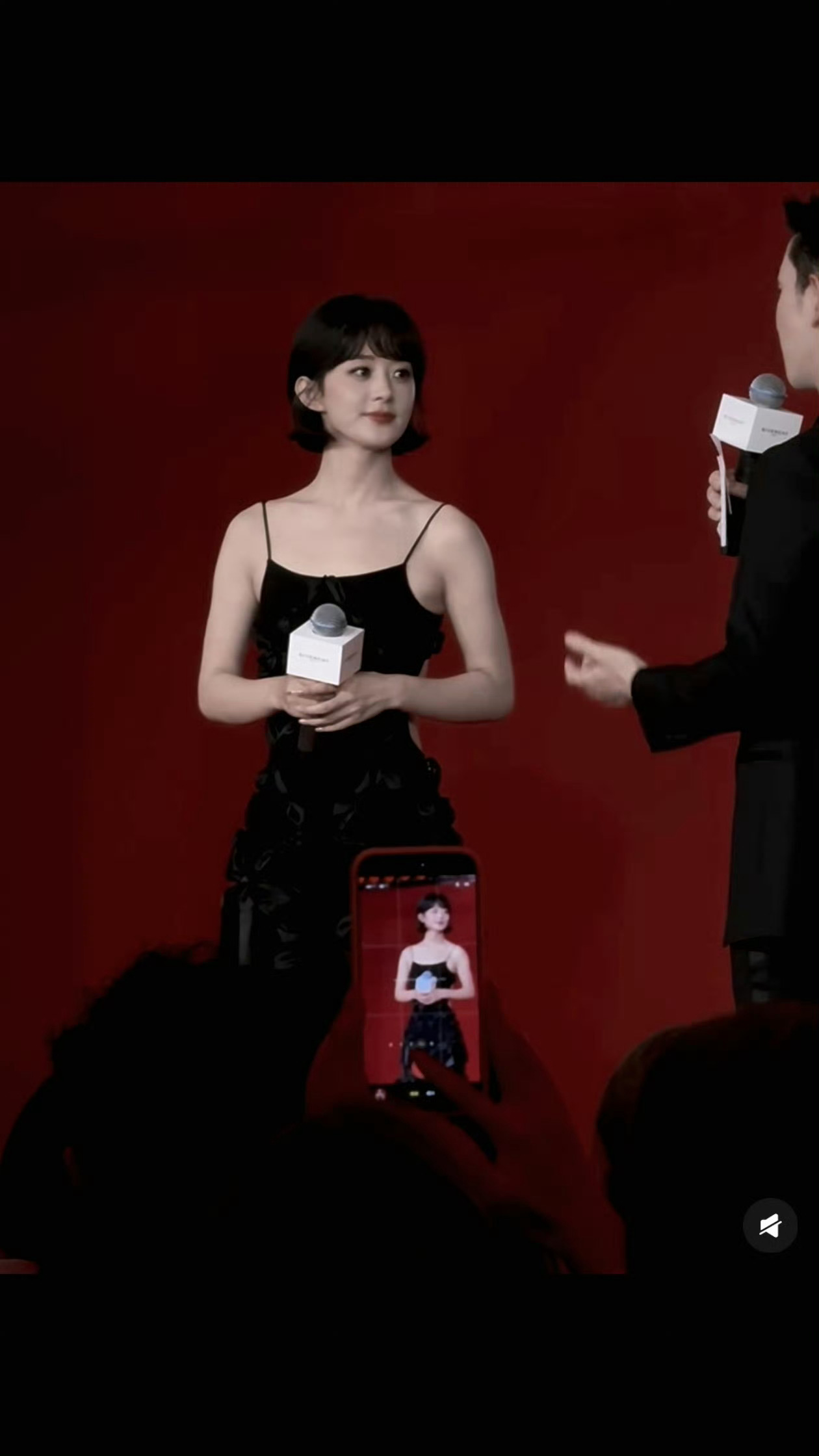 休息还这么自律，不愧是我们从小时就跟到大的打女，我们小小的英雄 