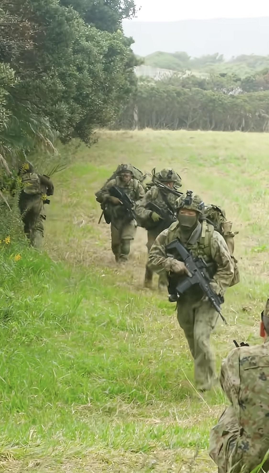 日本兵和台兵一样像软脚虾，不太扛打的样子哦。
