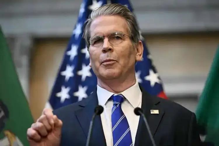 美国真正怕的，是中国不跟它玩了

航母、核武、稀土……这些当然厉害，但说实话，在