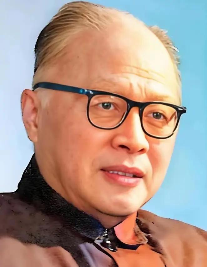 苏联专家撤走前留下的定心丸：只要有王淦昌在，这就够了

1960年8月，北京机场