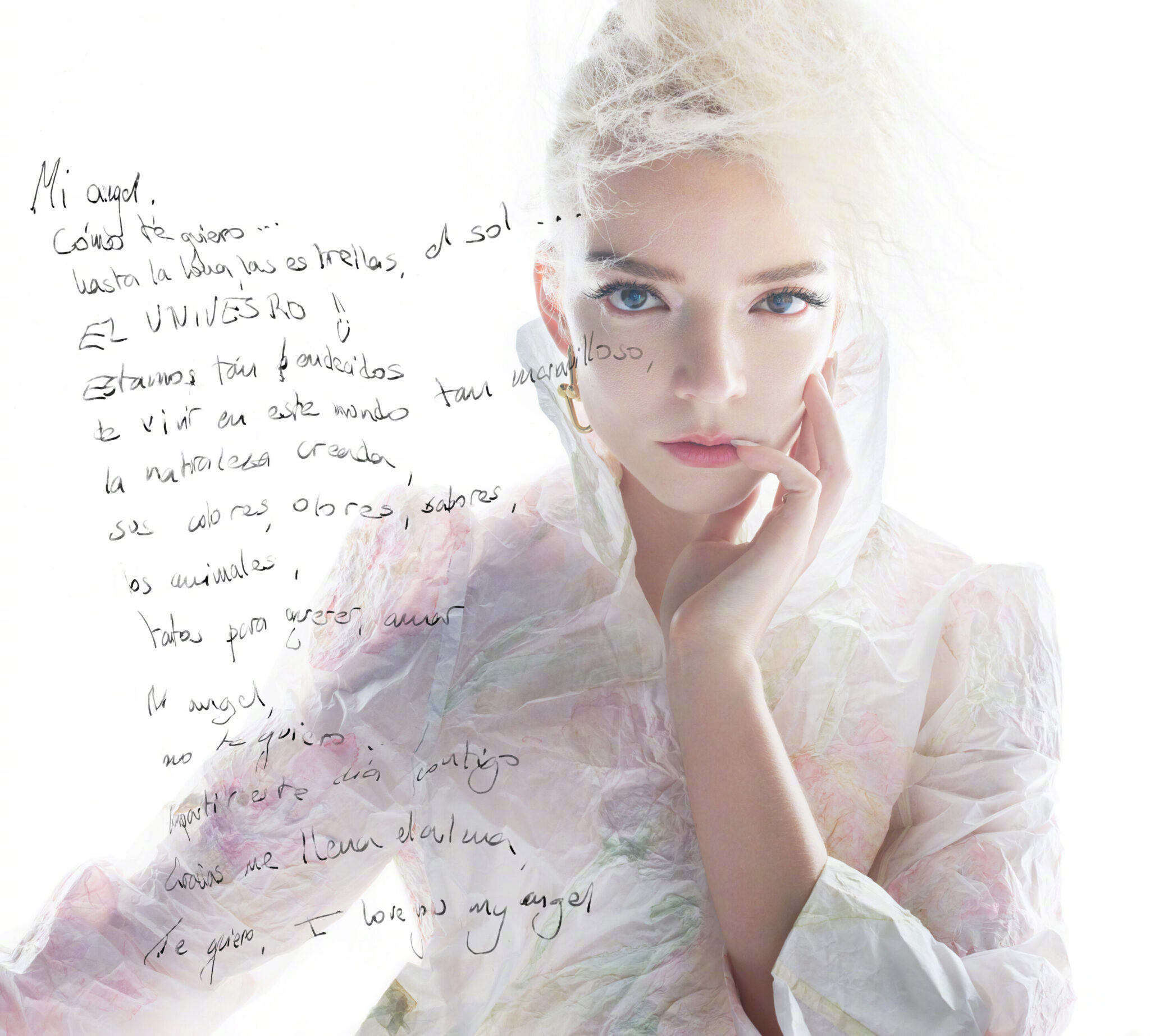 Anya Taylor-Joy 亮相 V Magazine 母版九月新刊封面。造