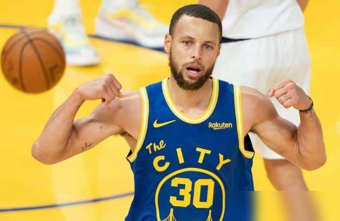勒布朗·詹姆斯，要去勇士了。

这是前NBA球员帕金斯在节目上的原话。

他说，