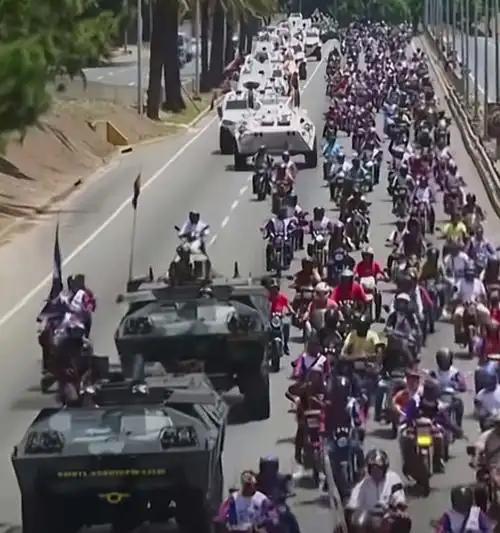 忽然有个大胆的想法，如果委内瑞拉现在直接邀请大鹅和我们出兵入驻本国，大鹅方面直接