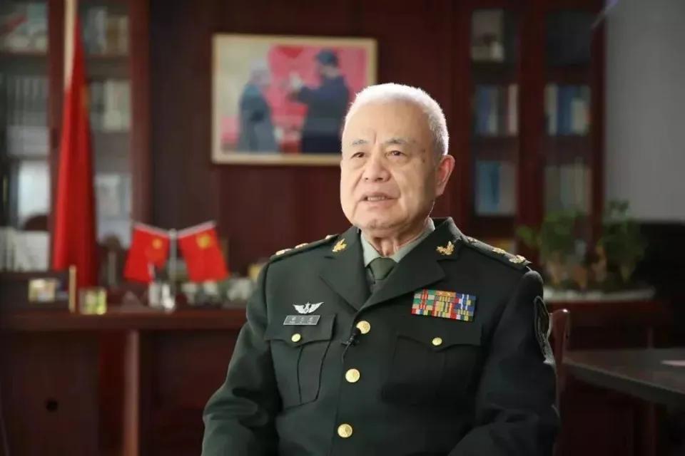 破防了！89岁的钱七虎院士，又捐了100万！
 
3月30日，这位中国工程院院士