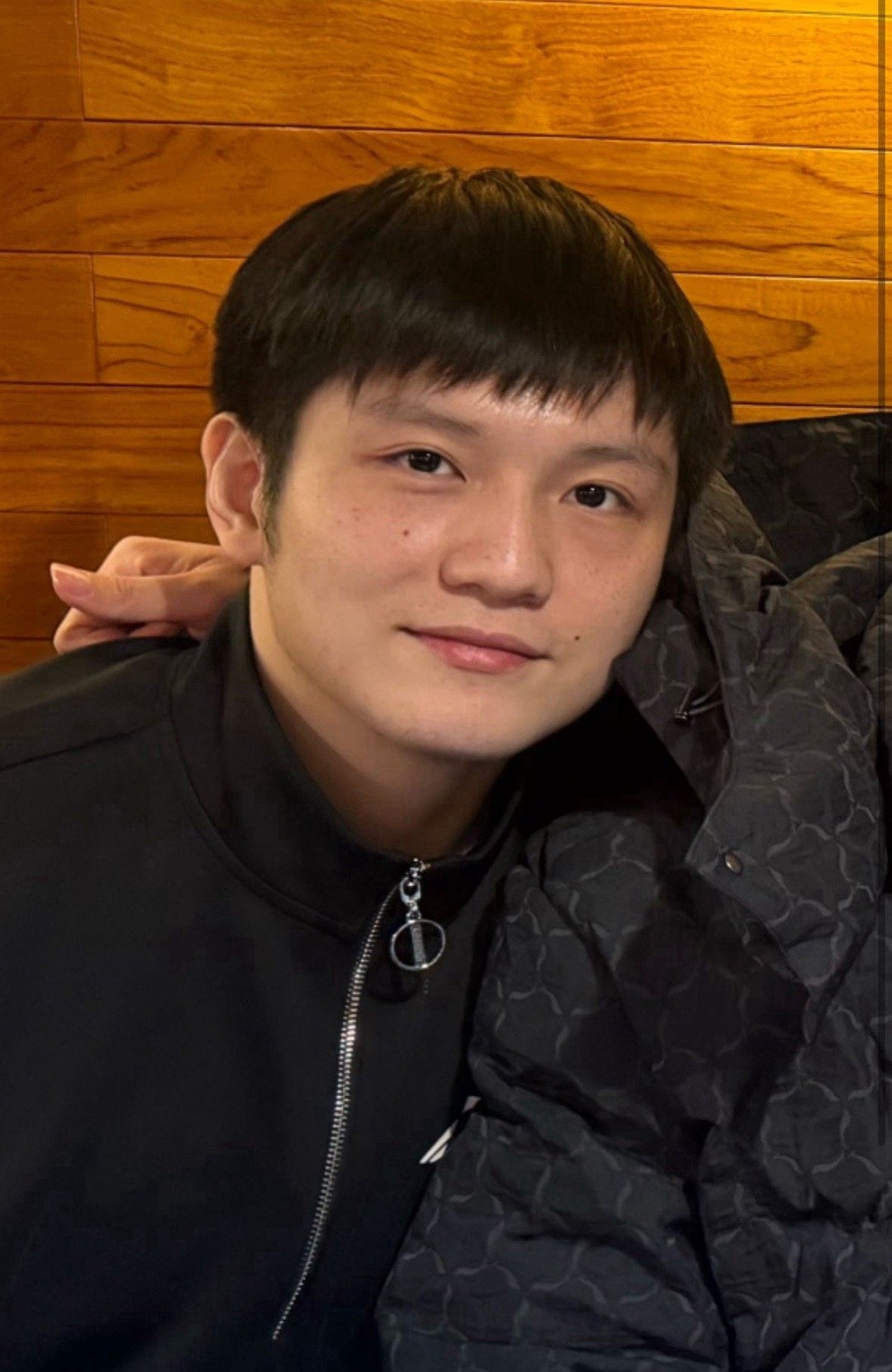 樊振东 谁家小圆饼 