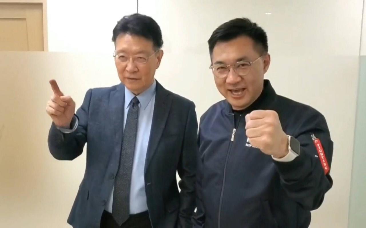 赵少康唯恐蓝营不乱！曝傅崐萁想当副院长，江启臣只回“谢谢”两字

韩国瑜与傅崐萁