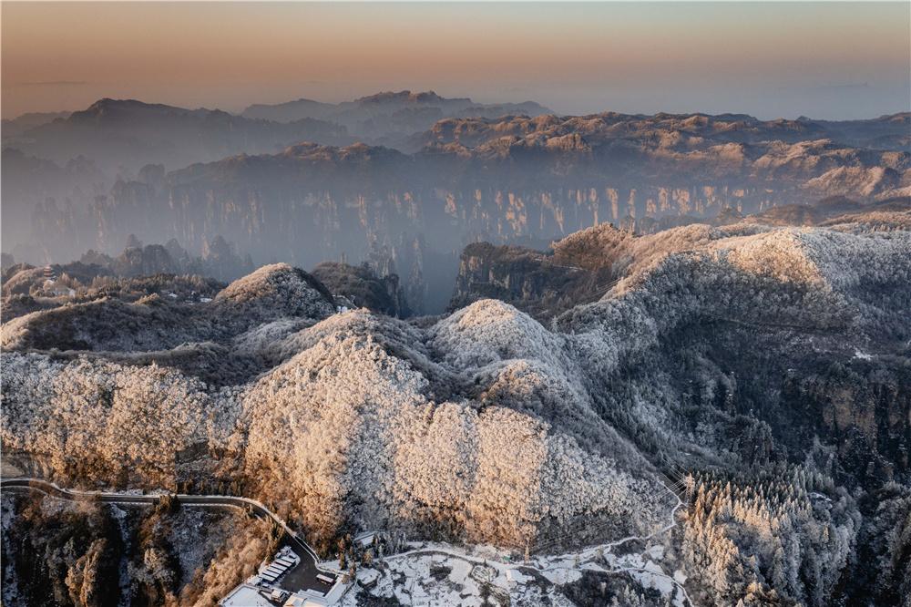 读《近思录》之3.21　

义理有疑，则濯去旧见，以来新意。心中有所开，即便札记