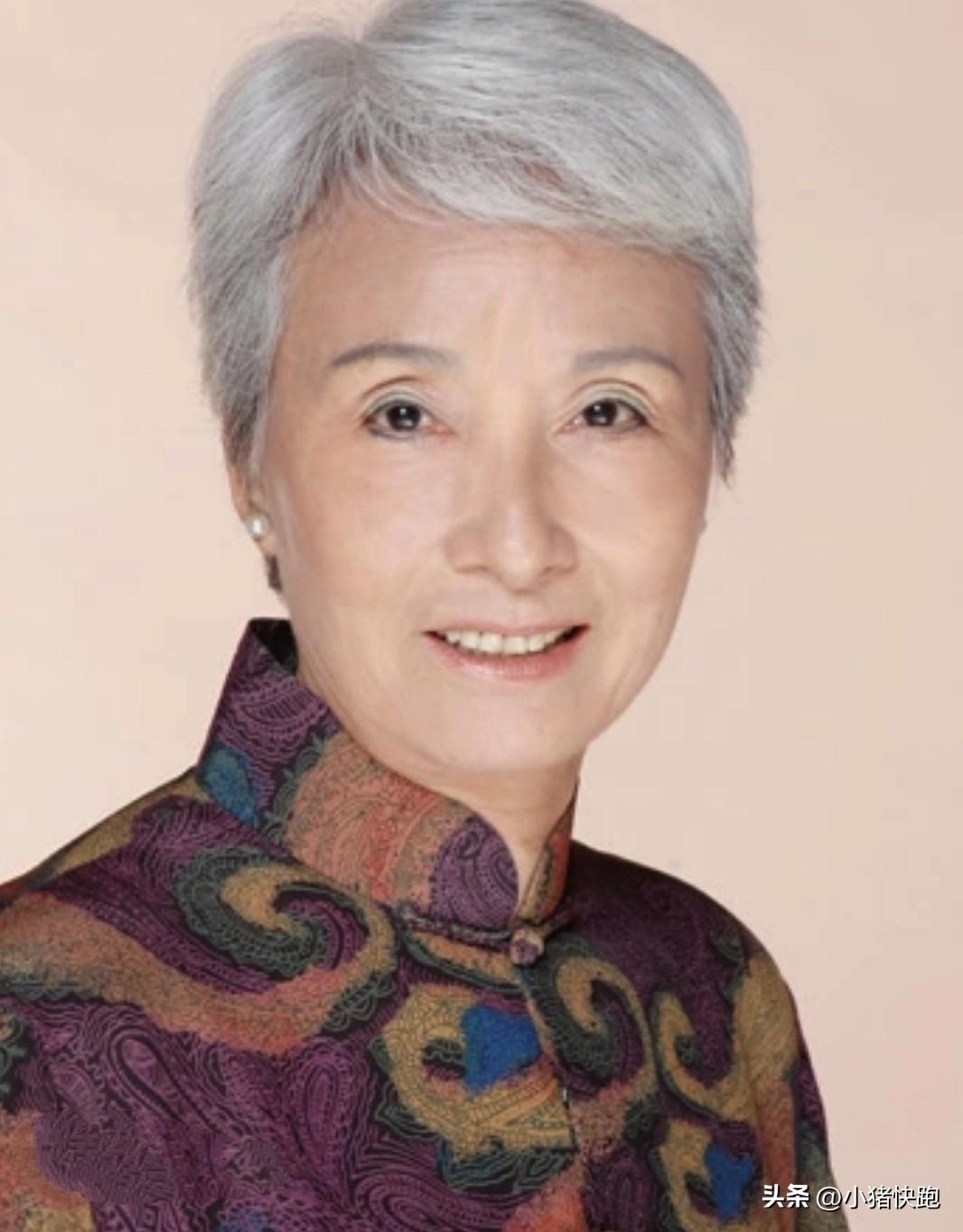 梁爱，中国香港老牌女演员。出生后遭亲生父母遗弃，由香港家庭收养；12岁养父母家道