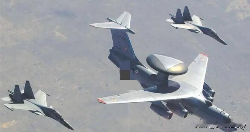 提起新德里空军的空中预警飞机，大多数人可能想起来的是他们的3架A-50，而在实际