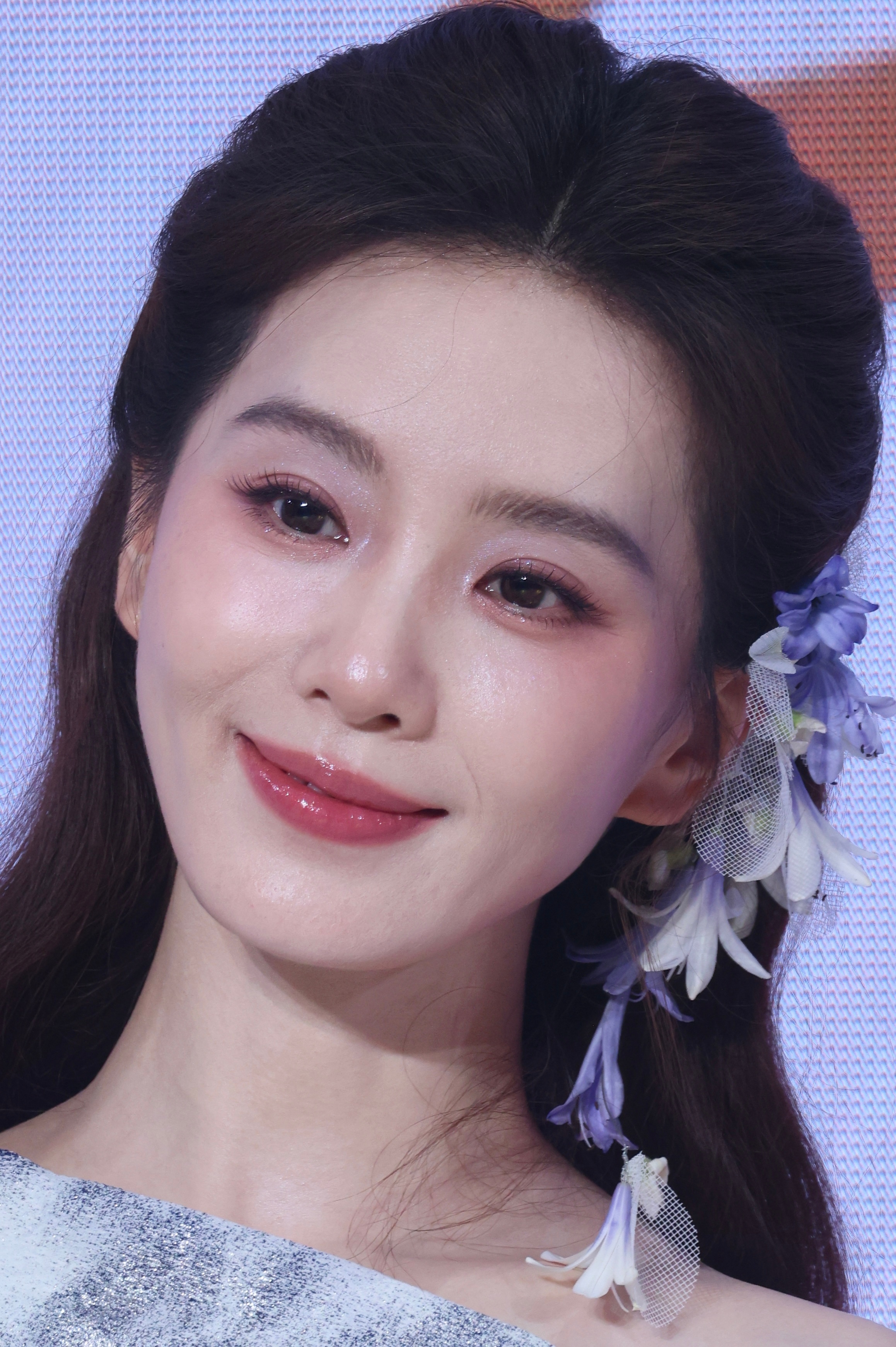 刘诗诗刘亦菲活动生图只知道自律经常锻炼的盘条亮顺的顶级大美人刘诗诗无惧生图，美的