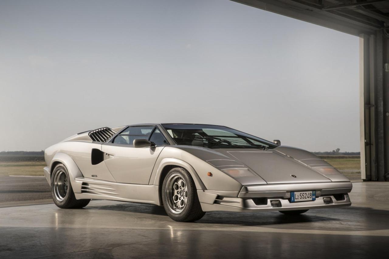 选车膜，记住这6个必看
选车膜时，别被 “高价 = 好货”“花里胡哨的宣传” 带