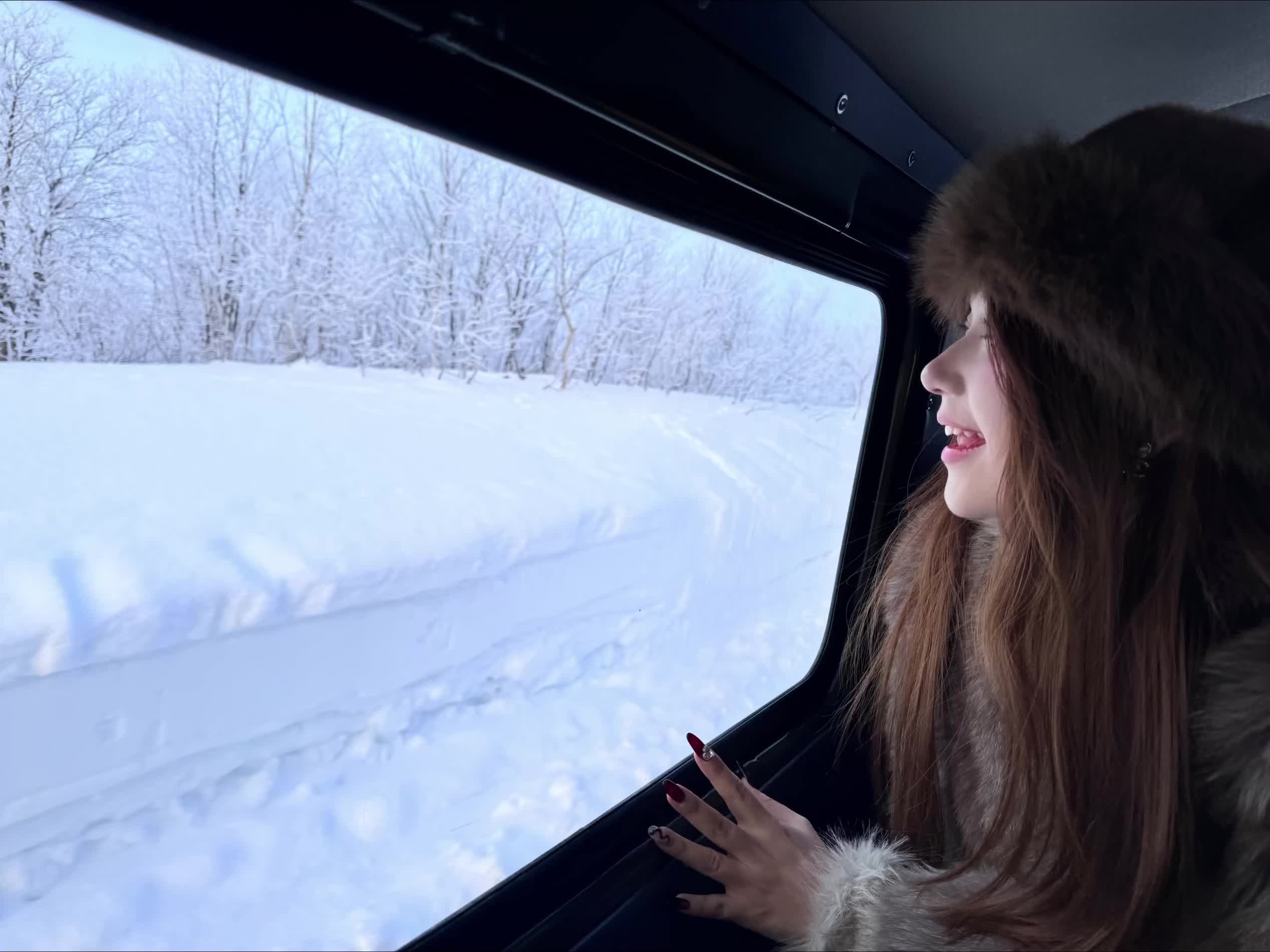 摩尔曼斯克太好看了！！！像科幻片一样 真的要去！！有机会还去