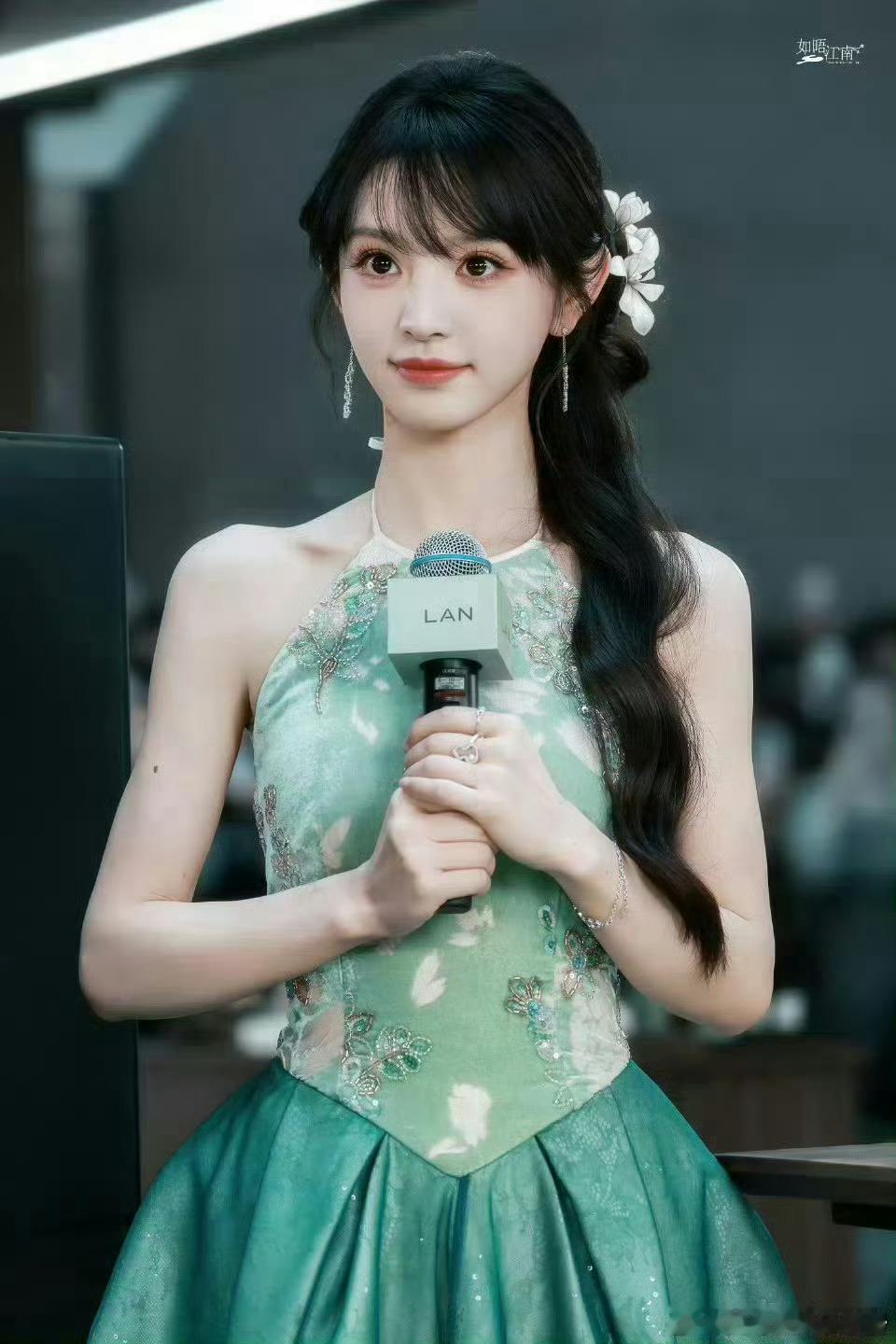 有效播剧！网传田曦薇高奢商务来了！期待吗？ 