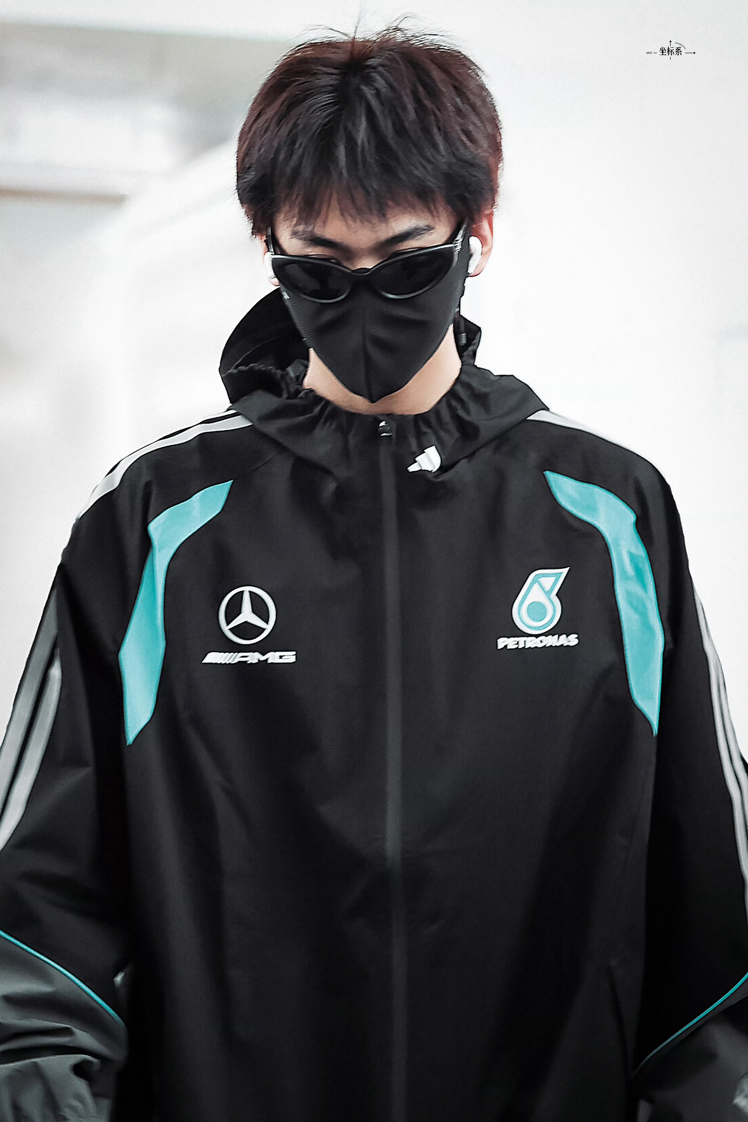 此男的私服也是非常权威的周柯宇陆西骁 /周柯宇我们的宿舍