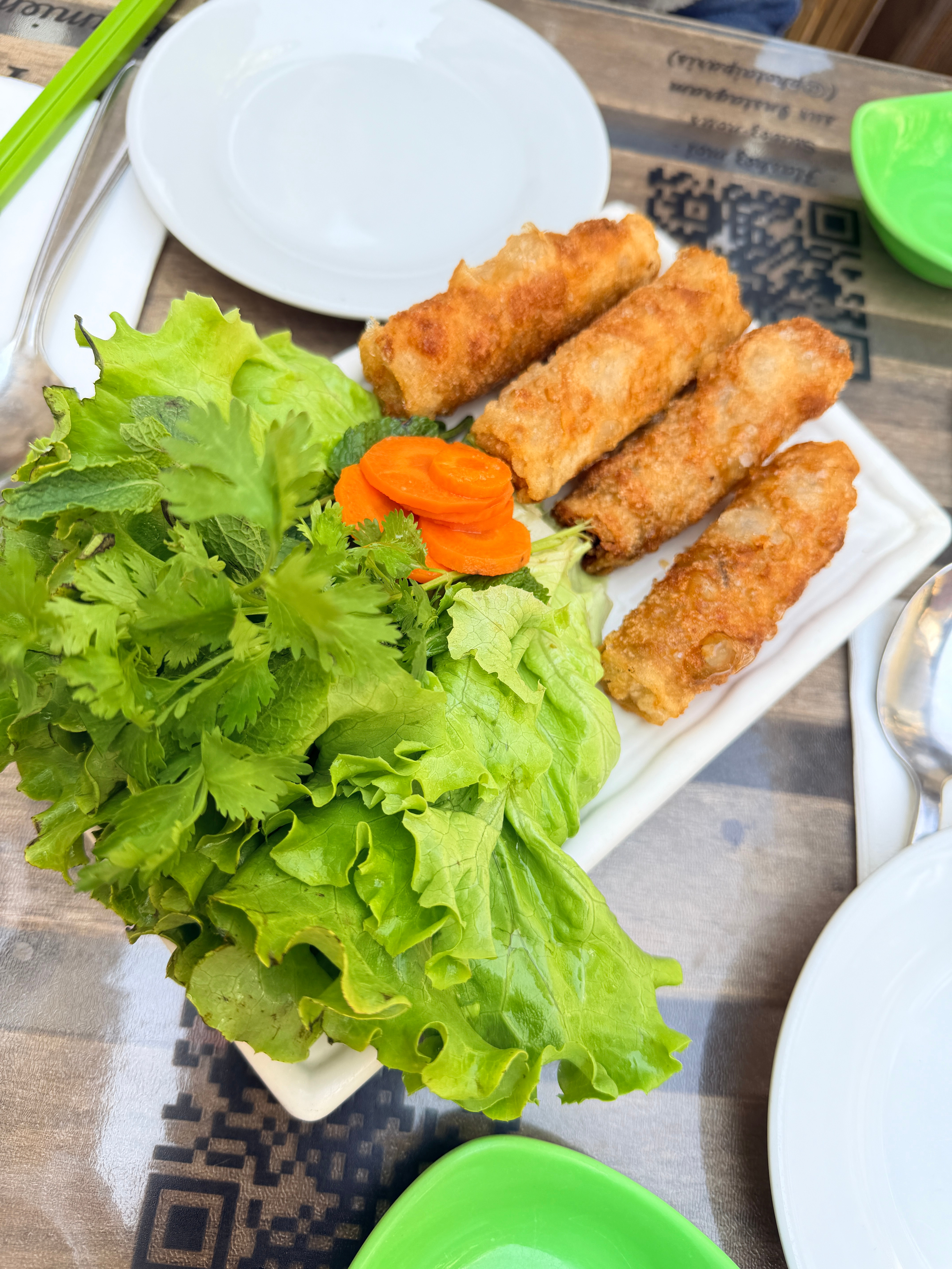 终于吃上了13区的Pho Tai吃完最后一口亚洲菜准备迎接未来几天的西餐咯菡菡子