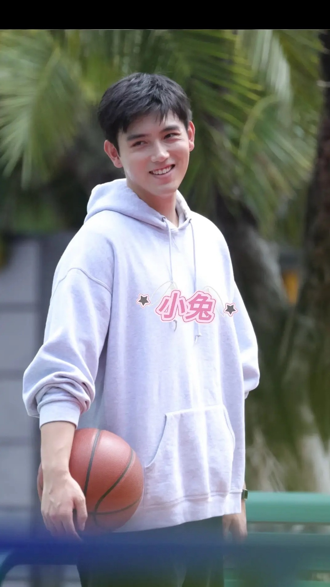 李峋之后再无李峋，现偶男主不是靠情怀续费的，还是吃颜值的，陈飞宇这个状态回不去就