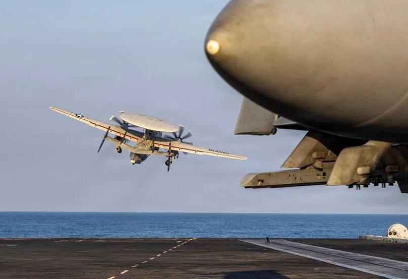 【白宫正讨论扣押运输伊朗石油的油轮】

据《华尔街日报》的报道称，为了进一步加大