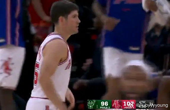 火箭战胜雄鹿谢泼德9记三分生涯新高 怪不得库里要打火箭复出，他是要证明三分不比谢