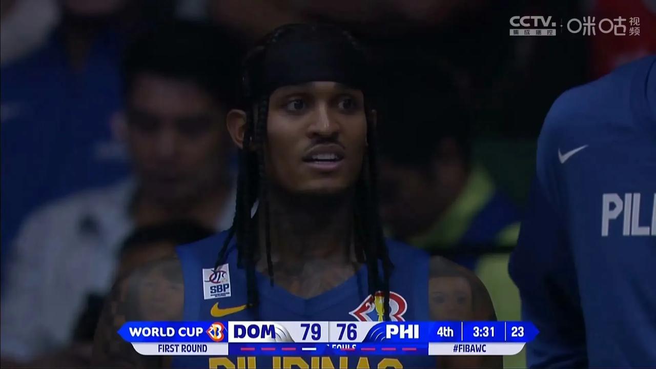 克拉克森长的太像阿凡达了
哈哈哈