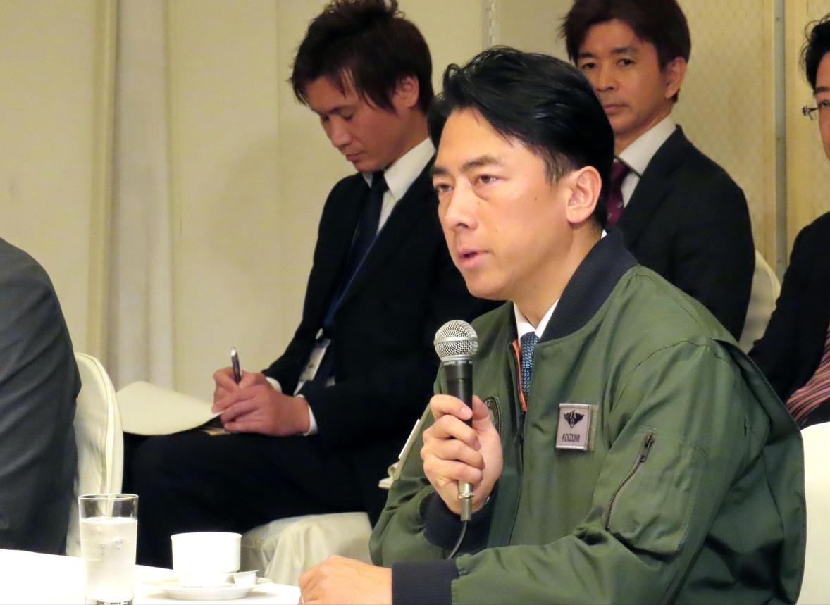 日本防卫大臣小泉进次郎将访问美国，为期7天，这场看似“强化同盟”的外交，实则是用