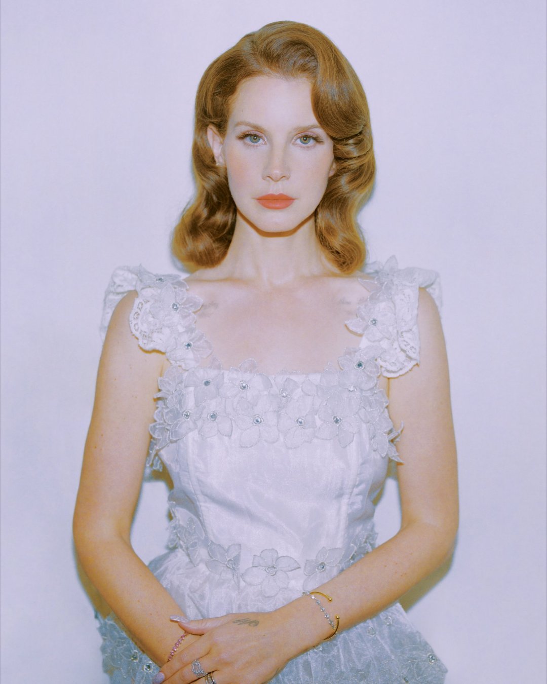 【画册】Lana Del Rey 新专辑《Stove》 高清写真 