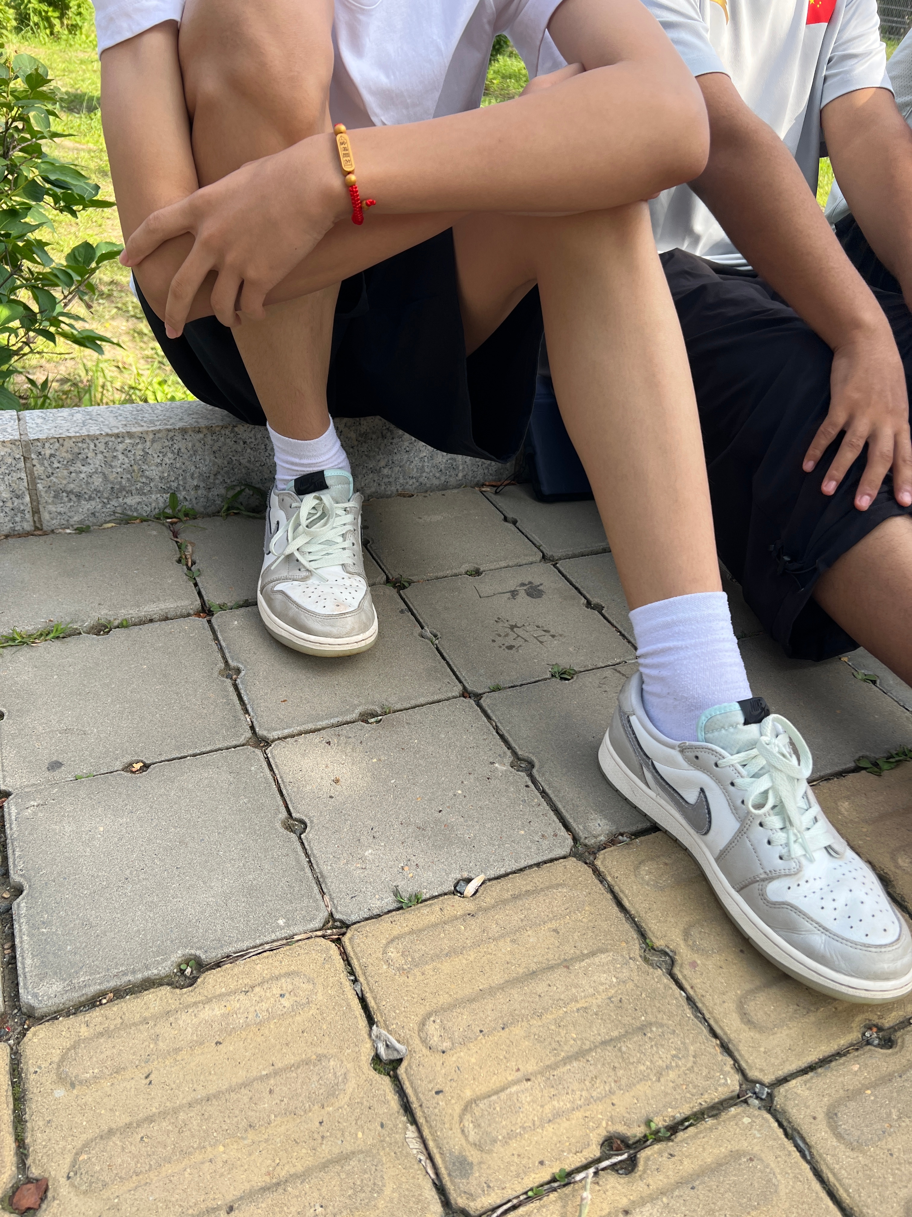 我的大长腿男孩儿进考场啦，我在场外静候，相信一切都是最好的安排！ 