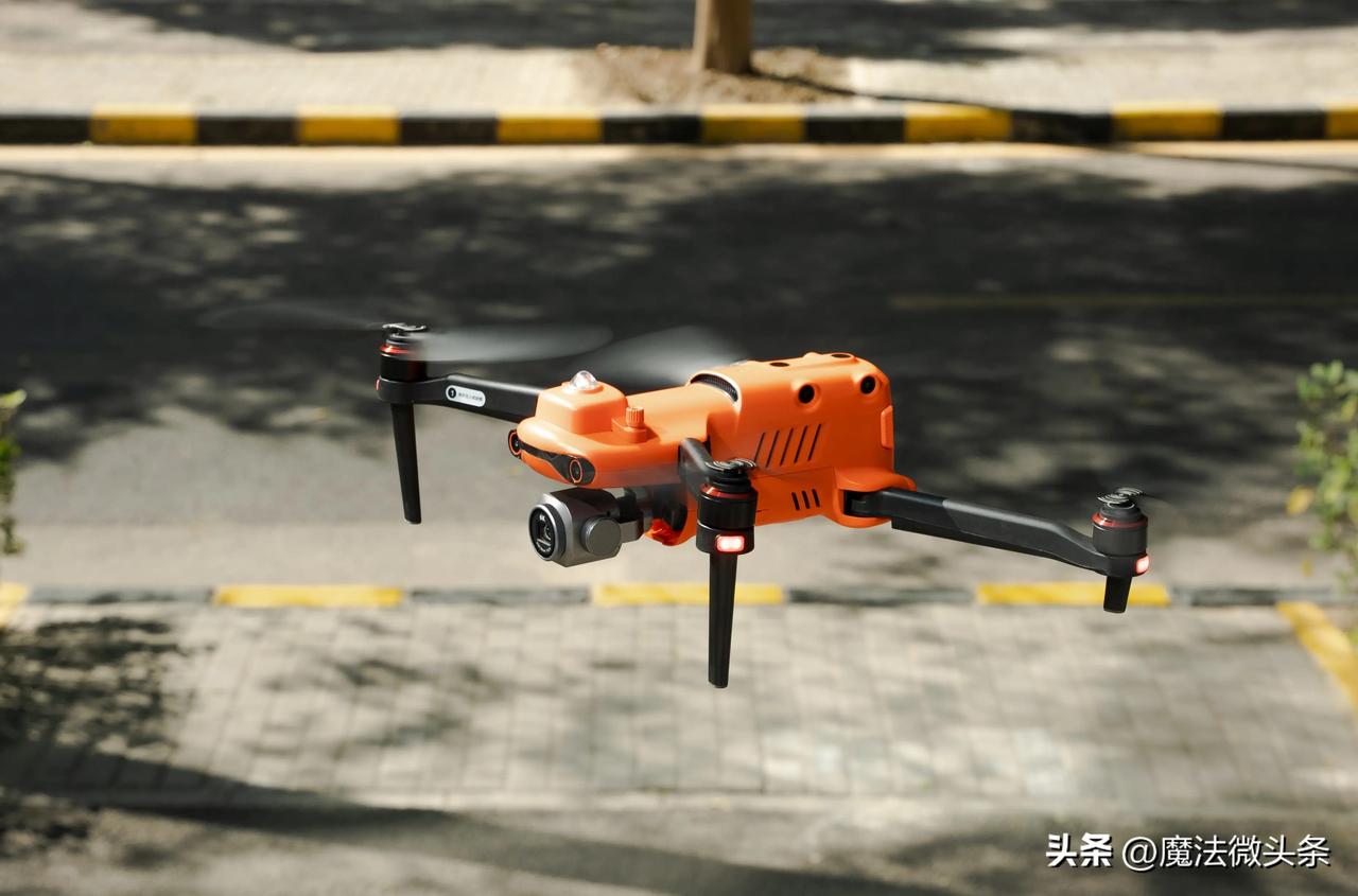 大疆瞧不上的“小玩具”，一年狂揽400亿，深圳80后闷声发大财。大疆创始人汪滔瞧