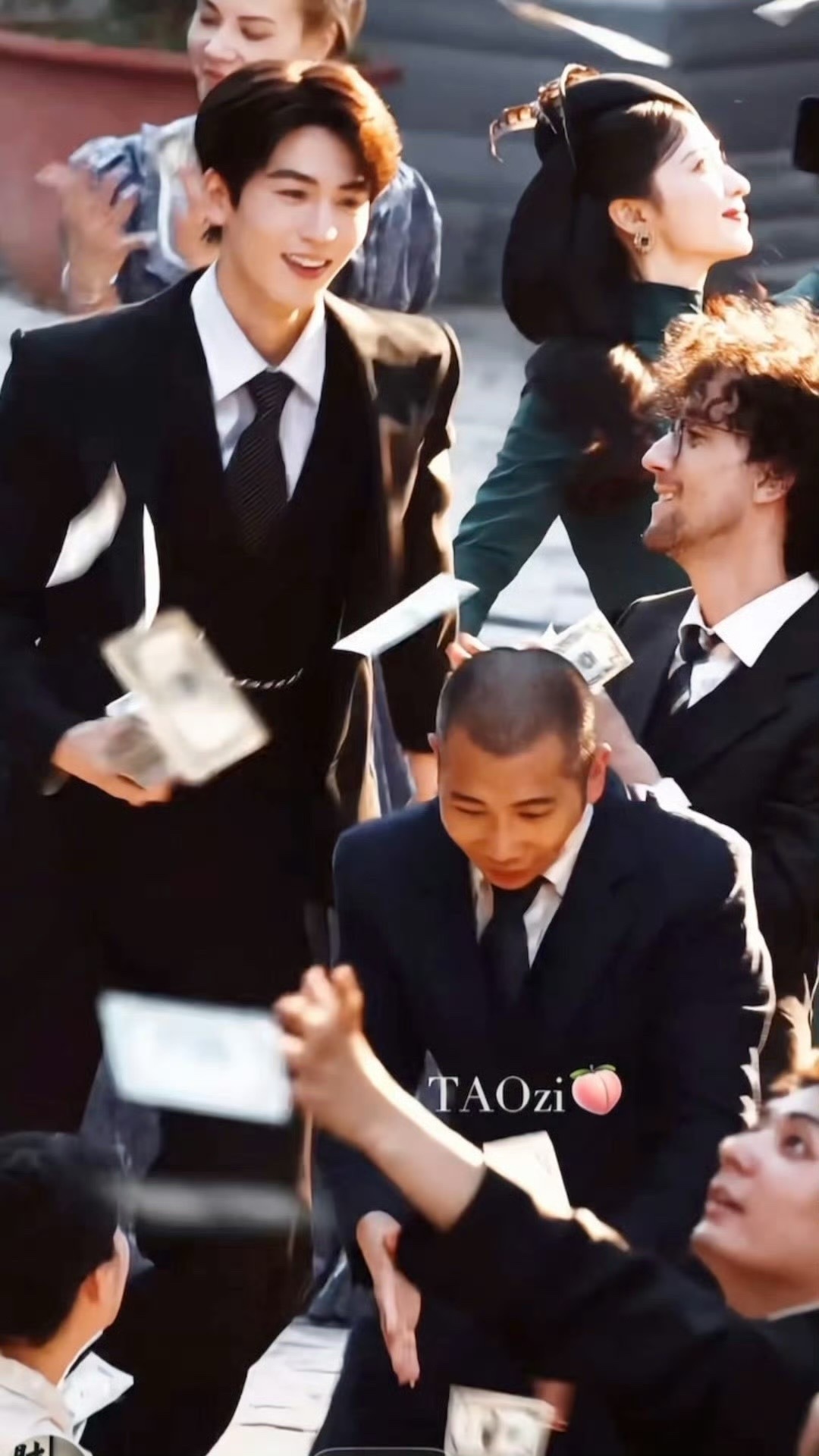 冲着二位的脸也要去看这一秒过火[努力] ​​​