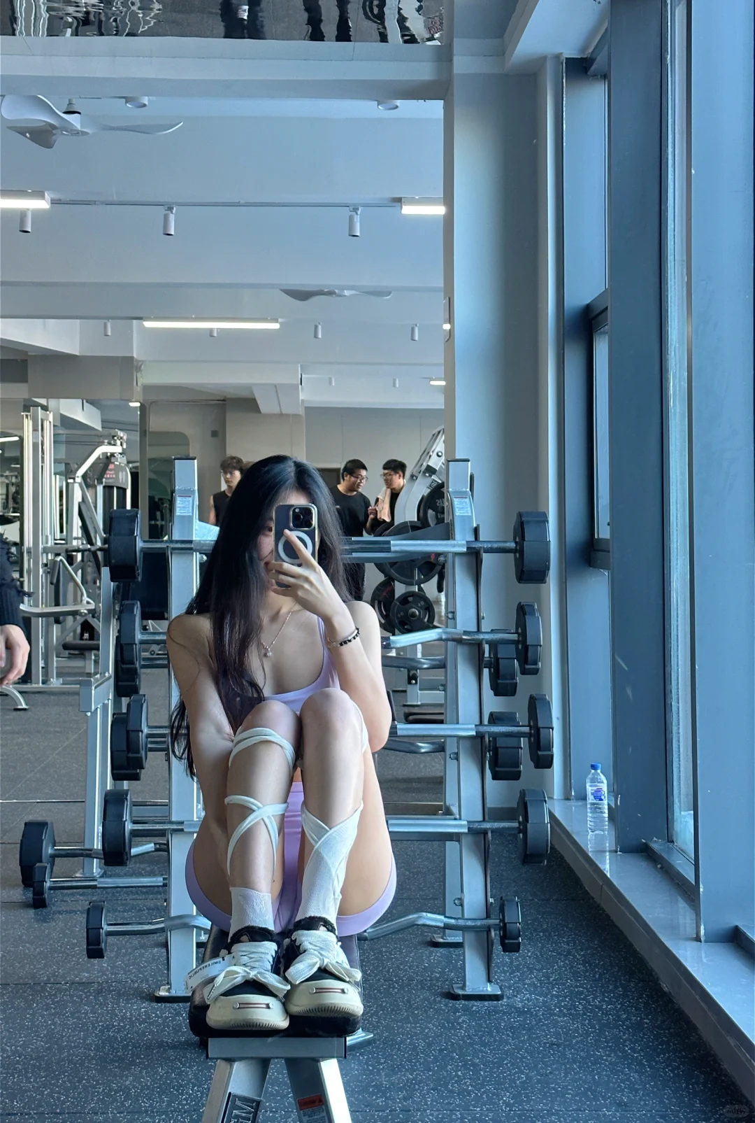 175/51kg  就是喜欢奶奶的好身材