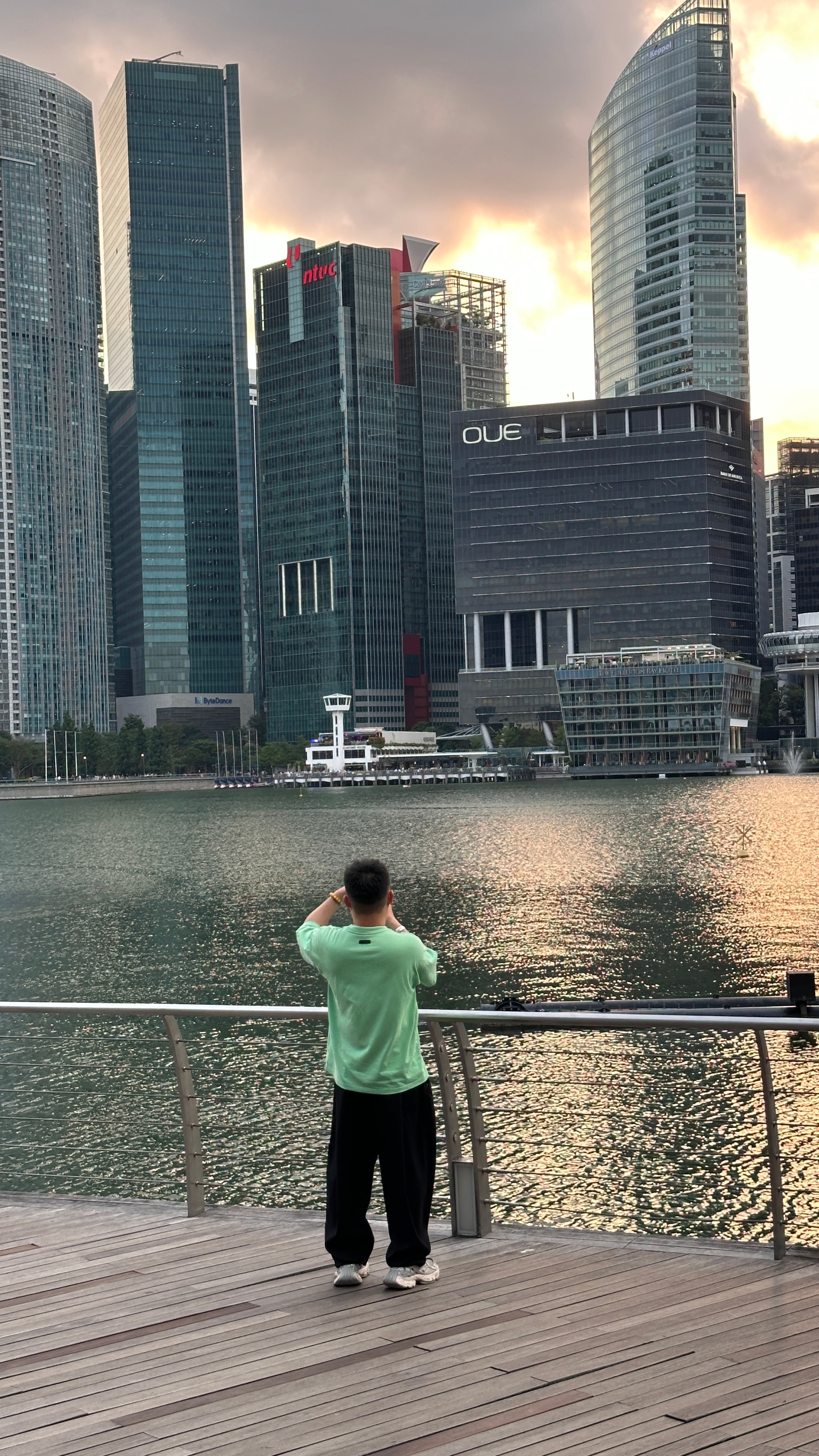 人想要好起来只有两个方法加一个运气，一个是一点一滴的积累，第二个是强有力的脱变。