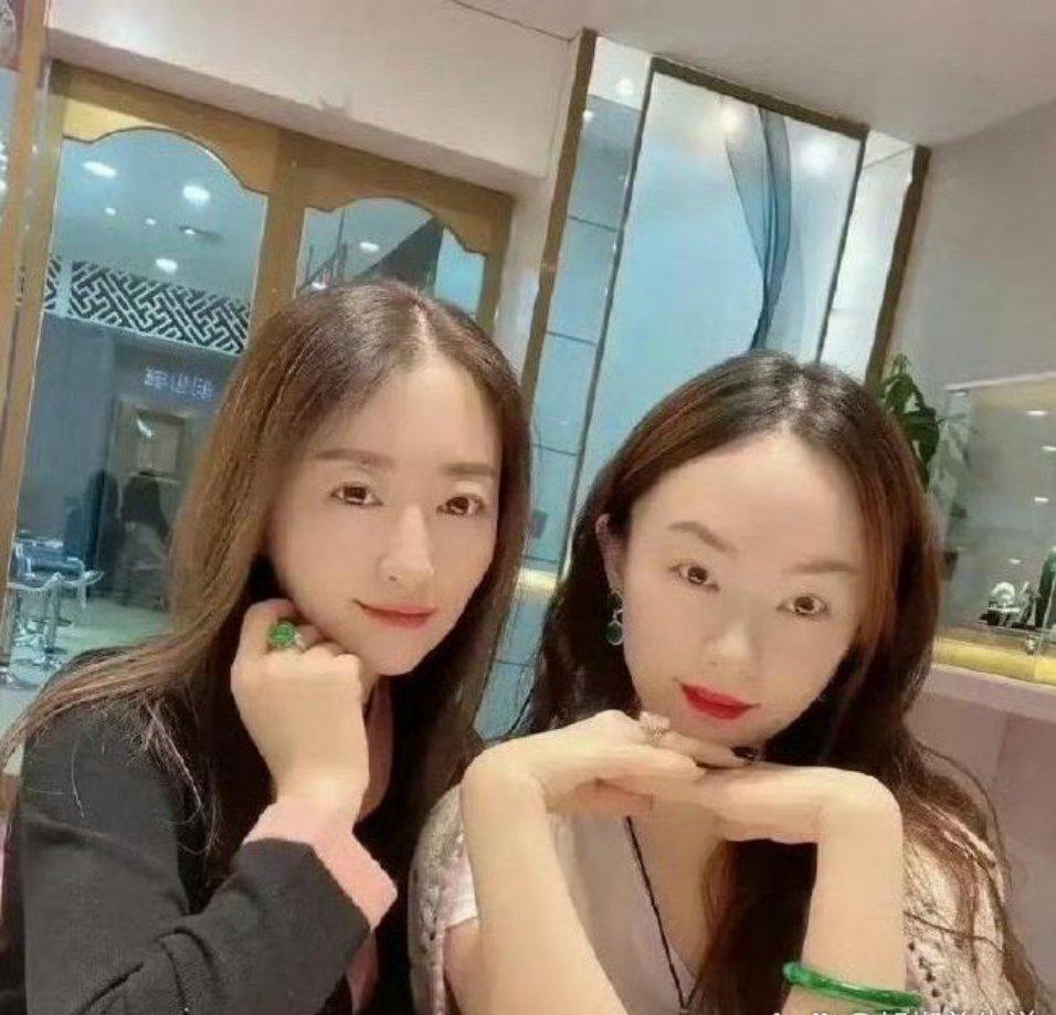 霍思燕越来越丰腴，戴百万首饰与闺蜜下午茶，真是富婆生活，日后不会是第二个李湘吧 