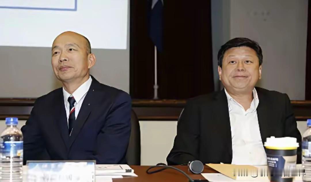 经历了怒怼傅崐萁风波，韩国瑜彻底被卢秀燕甩开了差距，更上一层楼的希望已经破灭。聊