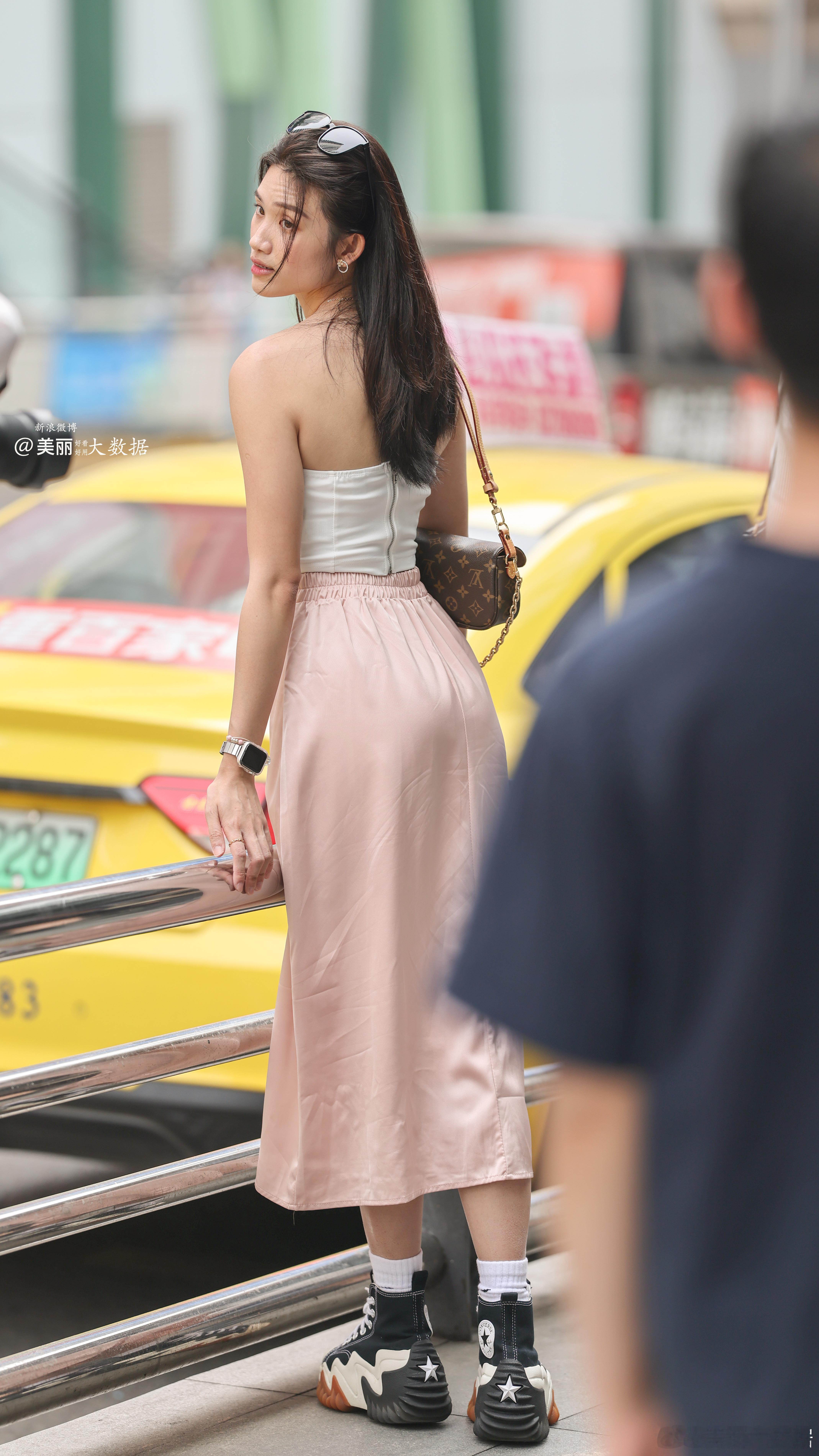 好看吗？ ​​​