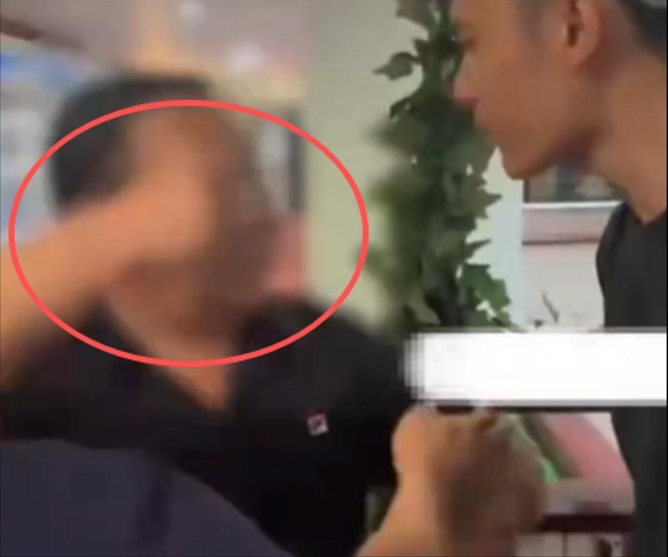海南记者遭殴打！肇事企业背景硬，事后撂狠话，中国记协带头反击 
 
学员交费后多
