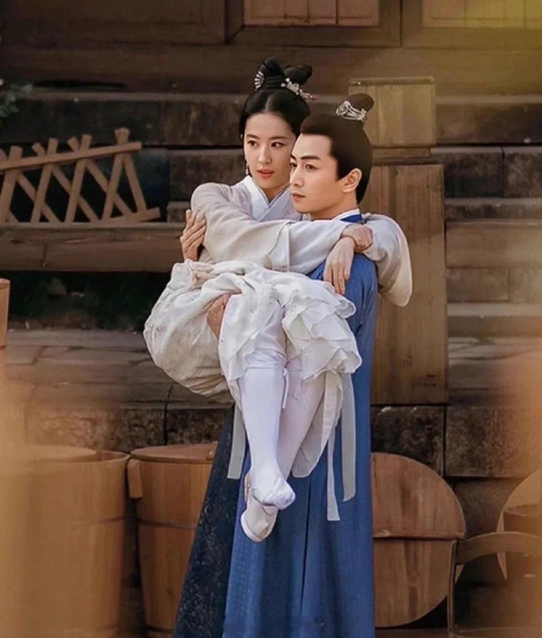 为啥电视剧里抱人都这么轻松？ ​​​